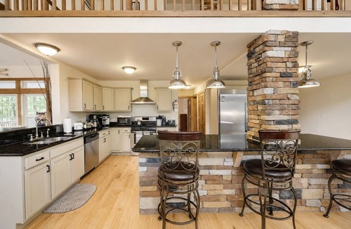Lackawaxen House | Powderhorn Ranch Luxury Masthope Retreat