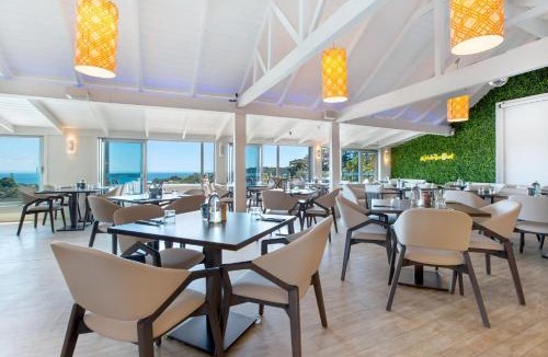 Palm Beach Apartment | Premium Seaview Villa