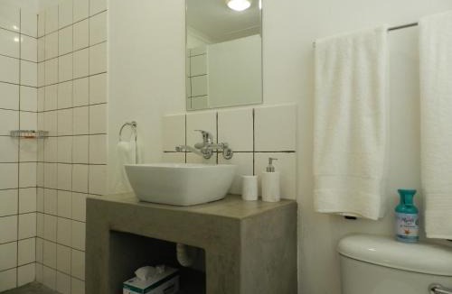 Kroondal Bed & Breakfast | President Paul Kruger Guest Lodge