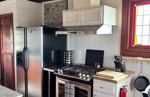 Eastside Cottage | Private 1BR Furnished Cottage w/Ocean Views Near Montecito Month-to-Month