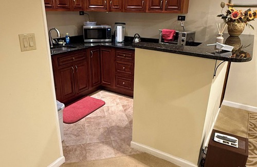 Montgomery Village House | Private Basement Apartment: 30+ Day Stay