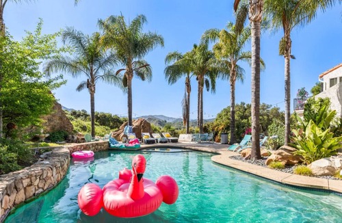 Calabasas House | Private Compound Malibu Retreat Salt Pool Yoga
