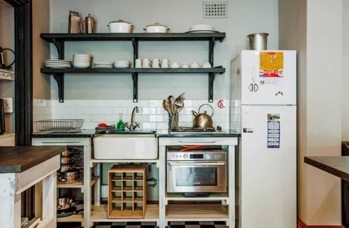 Newlands Cottage | Private heritage 2-bedroom cottage in Cape Town perfect for relaxing stays