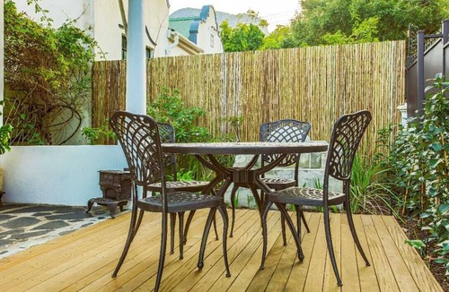 Newlands Cottage | Private heritage 2-bedroom cottage in Cape Town perfect for relaxing stays