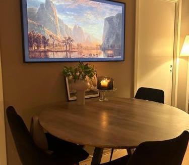 Sinsen House | Private room in sharded apartment at Løren