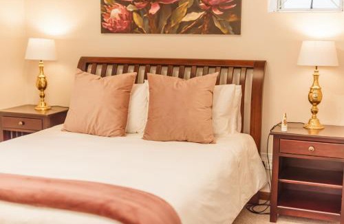 Die Boord Apartment | Protea Garden Cottage