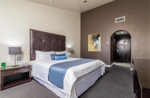 Zona Rio Hotel | Pueblo Amigo Hotel Plaza y Casino