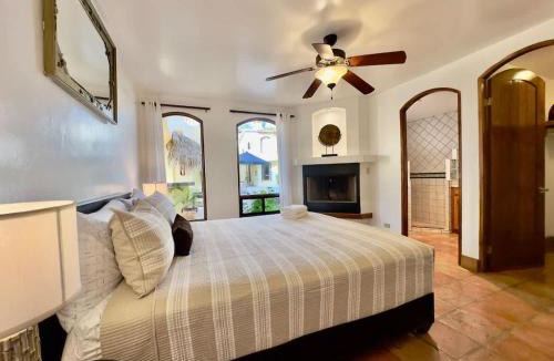 Playas de Rosarito Apartment | Puerto Nuevo Villa Fiesta 2BR 2BA with pool