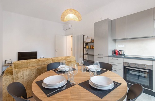 Chiavari Apartment | Queta – Modern Apartment | Comfort, Beach & City Center on Foot