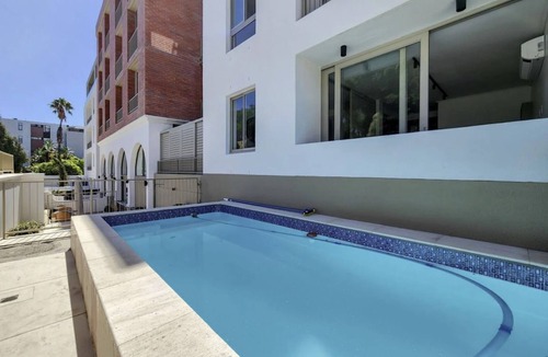 Green Point Apartment | Quiet 1Bed Green Point Retreat | Central and Elegant