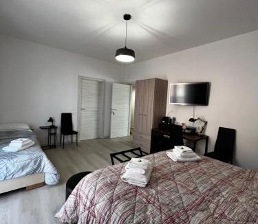 Cadeo Bed & Breakfast | R&B Emilia