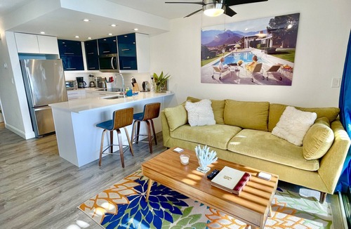 Red Hook Condo | RARE 2 BEDROOM SAPPHIRE BEACH RESORT with Washer Dryer Netflix Generator.