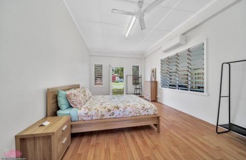 Kurrimine Beach House | Reef Shack Beach Vibes bring your boat