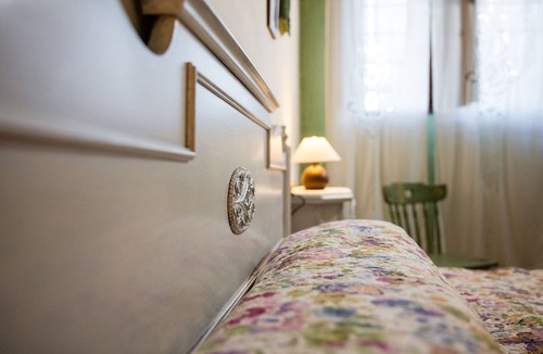 Chianni House | Relax in a traditional farmhouse between Pisa and Volterra, fabulous views of the hills