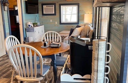 Goreville Cabin | Relaxing Cabin Near Hiking, Fishing & Lake of Egypt