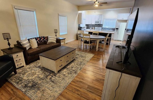 Shelbyville House | Remodel pet friendly home in town 1/2 mile from Lake Shelbyville.