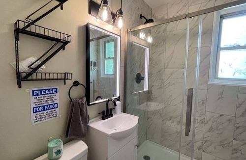 Capitol Heights House | Remodeled historical cottage w/wifi and fire pit, super close to DC Entire Home