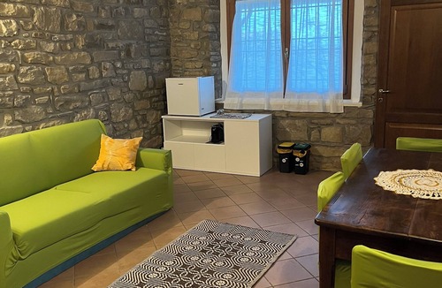 Rovinella Bed & Breakfast | Renovated family suite with separate entrance and large garden