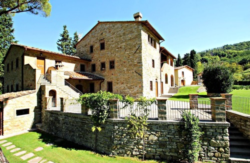 Dicomano Apartment | Residence in Carbonile with 1 bedrooms sleeps 2