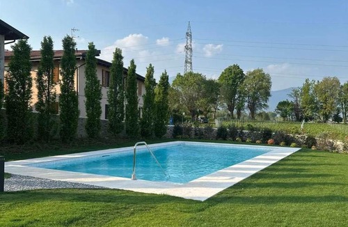 Nigoline Bonomelli Apartment | Residence Palmento in Franciacorta
