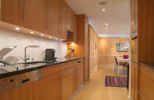 Sils-Maria Apartment | Residenza Alpenrose 31 – Spacious 4.5-room flat with a terrace and mountain view