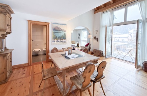 Sils-Maria Apartment | Residenza Alpenrose 61 – Elegant duplex flat with sauna and views of the Corvats