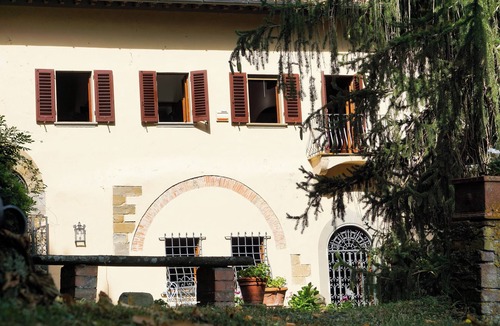 Sagginale Villa | Residenza Villa degli Ochi Apartment in a Historic Villa with Private Garden