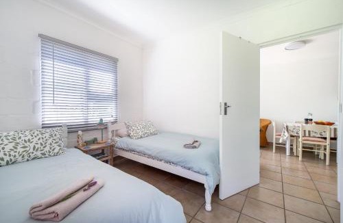 Sedgefield Apartment | Ria's Rest Self Catering Flatlet