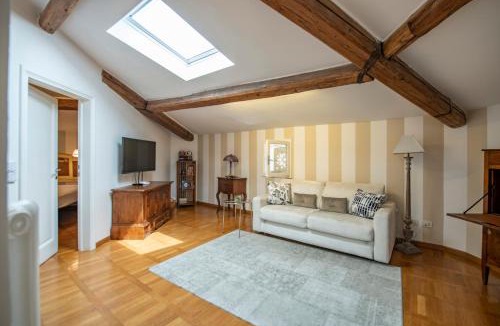 Lungarno del Tempio Apartment | Romantic and Charming Apartments