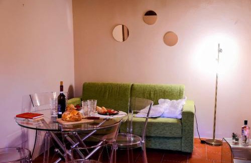 Subbiano Apartment | Romantic cozy house 15 min Arezzo piscina&bosco
