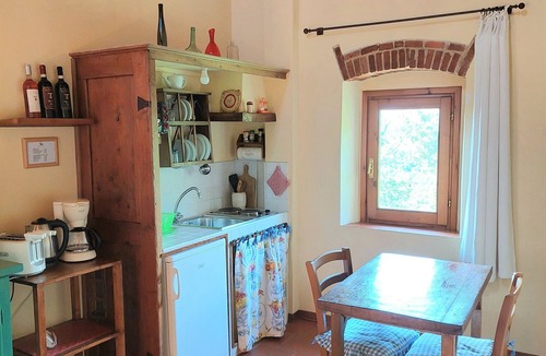 Scandicci Villa | Romantic flat in villa, in the hills of Florence, countryside, pool, relax.