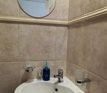 Rustenburg House | Ronique's Guest House