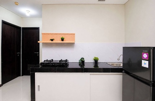 Jakarta Apartment | Roomy Urban Living In 3Br At Apartment Nifarro Park