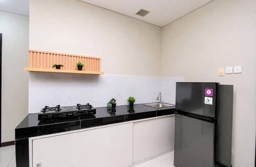 Jakarta Apartment | Roomy Urban Living In 3Br At Apartment Nifarro Park