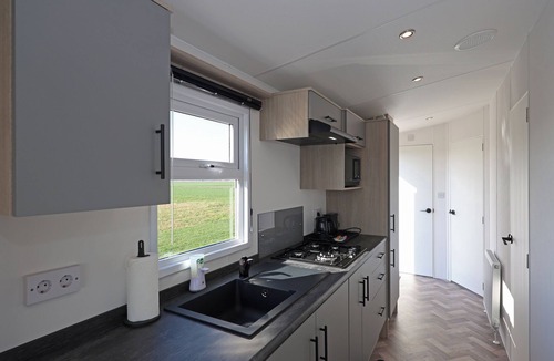 Zuidschermer Ski Chalet | Root Retreat, rural chalet