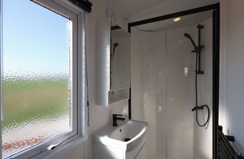 Zuidschermer Ski Chalet | Root Retreat, rural chalet