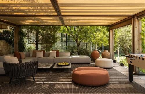Downtown Johannesburg Apartment | Rose Bank