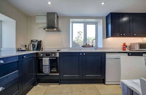 Thorpe Cottage | Rose Cottage | Adderbury Holiday Let | 2 Beds & Sleeps 3