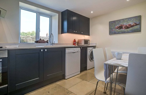 Thorpe Cottage | Rose Cottage | Adderbury Holiday Let | 2 Beds & Sleeps 3