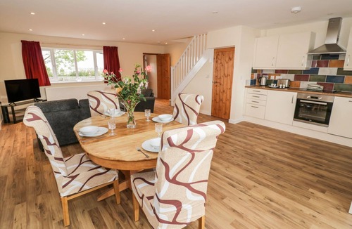Ardens Grafton Cottage | Rose Cottage