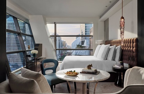 Ploenchit Hotel | Rosewood Bangkok