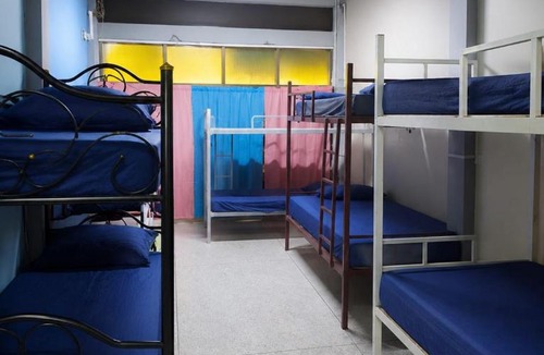 Talat Yot Hostel | RoXx Social Hostel