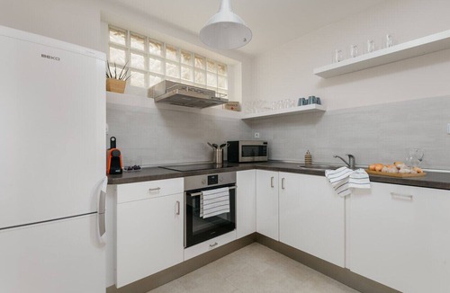 Stare Mesto Apartment | ROY 2BDR Apartment with Prague Castle View, Parking & A/C by EasyBNB Premium