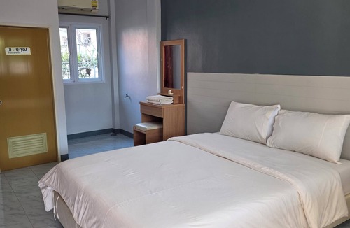 Nongbua Lamphu Hotel | Rungrod Grand Hotel