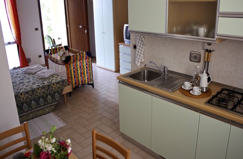 Casalfiumanese Apartment | Rural Retreat in Sassoleone