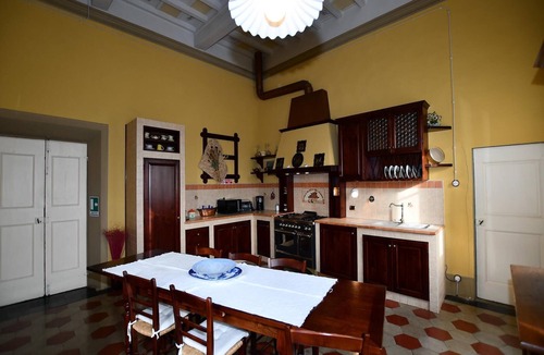 Rignano sull'Arno Villa | Rustic Elegance Near Florence