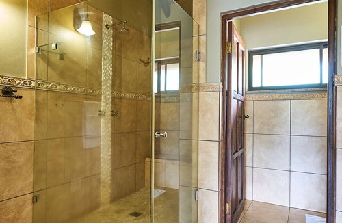 Madibeng Bed & Breakfast | Sable Ranch Thaba Khaya