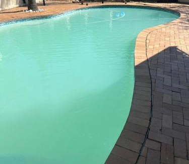 Greater Johannesburg Metropolitan Area House | Safari Deluxe Rooms - elegant rooms with access to beautiful garden