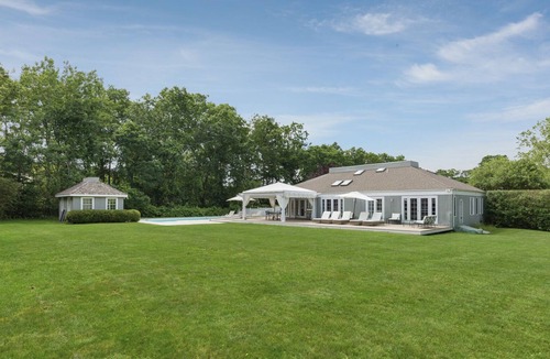 Sagaponack House | SAGAPONACK POST MODERN HOUSE-4BDR / 4 BATH, Pool House,1.2mi to Sagg Main Beach