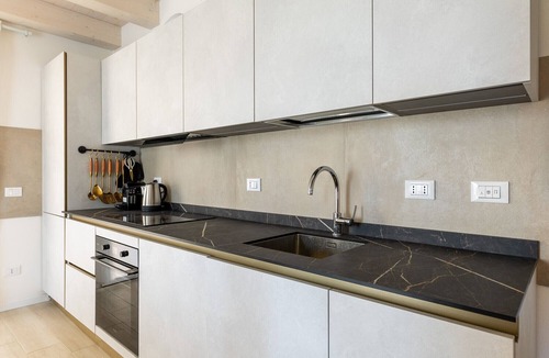 Bolognina Apartment | Saliceto Studio by Wonderful Italy